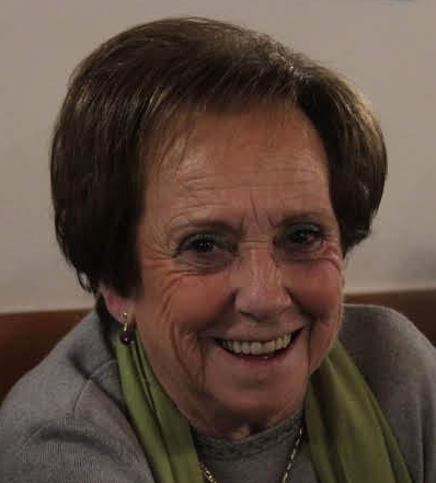 Doña MANOLI OTERO ROIZ 